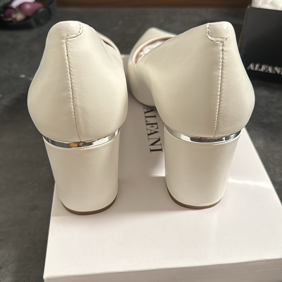 Alfani White Heels - Picture 4 of 7